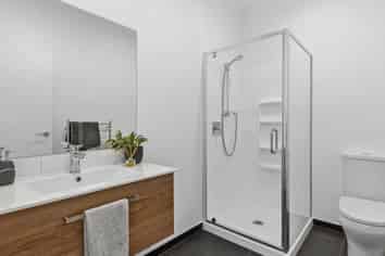 3/2 Frances Bryers Road, Hobsonville