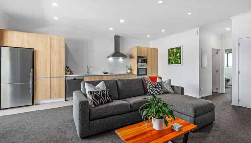 3/2 Frances Bryers Road, Hobsonville