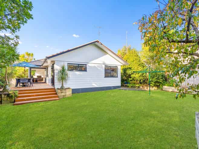 37 Redlands Grove, Swanson