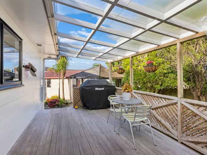 37 Redlands Grove, Swanson