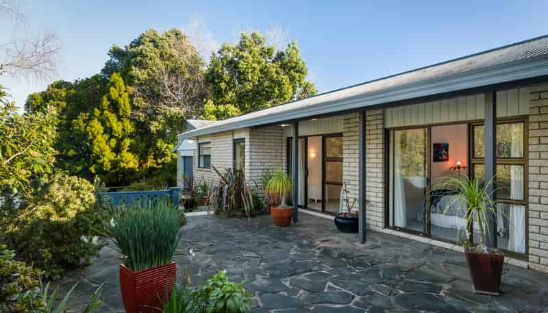 1 Koutunui Road, Athenree