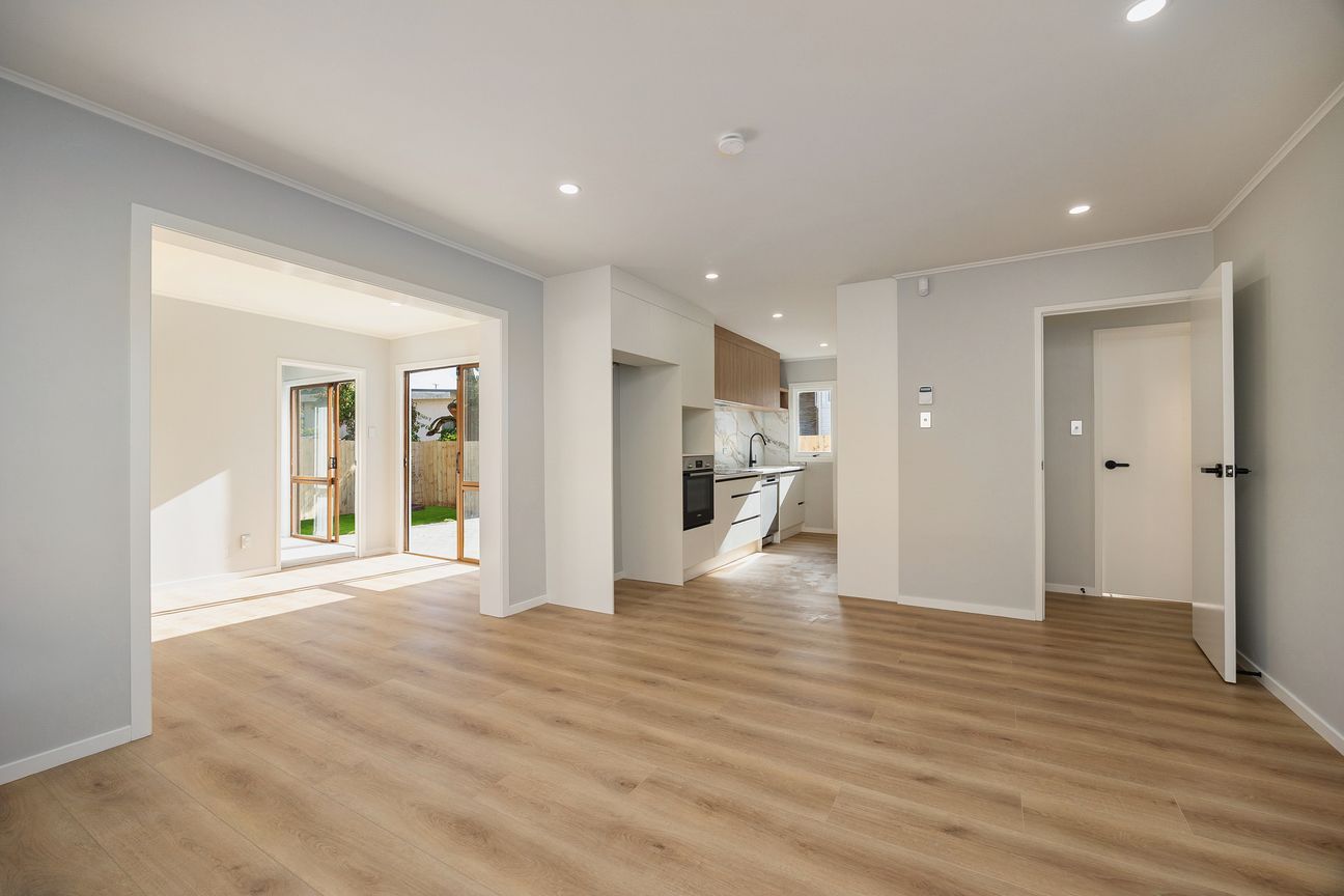 Renovated Gem | Effortless Living - Mehr