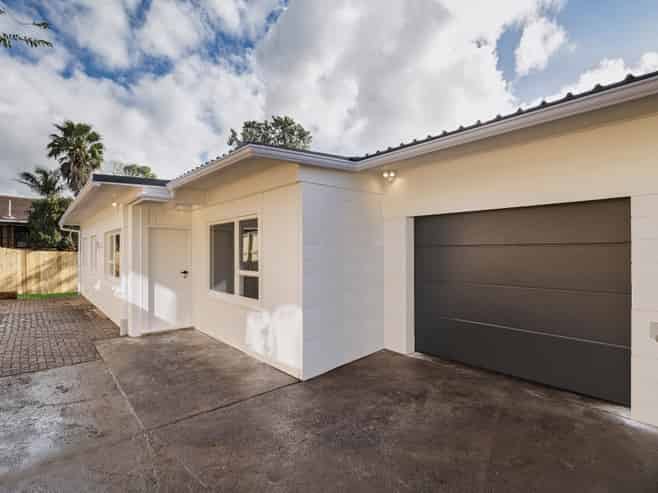 3/66 Flanshaw Road, Te Atatu South
