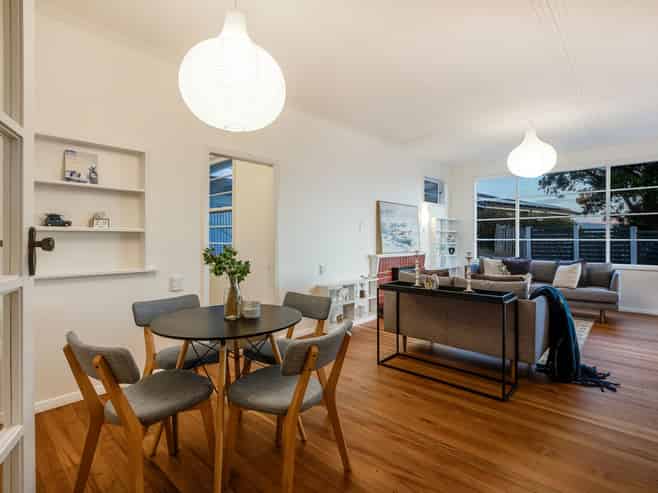 30 Roys Road, Plimmerton
