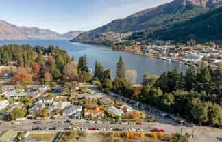 4 Park Street, Queenstown