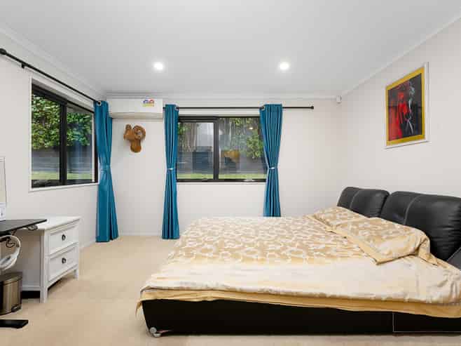 67 Tiriwa Drive, Massey