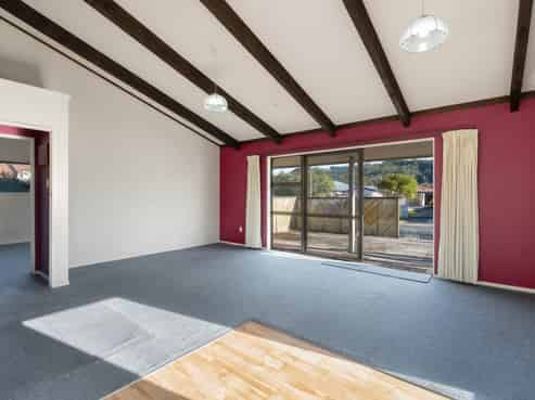 106 Lorraine Place, Whangamata