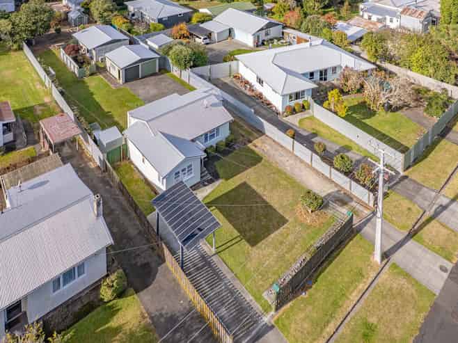 4 and 4A Kells Avenue, Aramoho