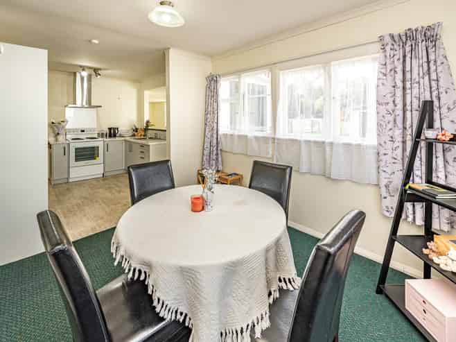 4 and 4A Kells Avenue, Aramoho