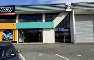HIGH-PROFILE STODDARD ROAD LOCATION
