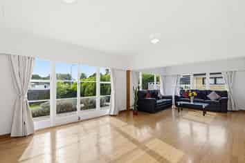 97 Kitchener Road, Waiuku