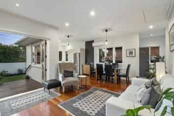 58A Eversleigh Road, Belmont