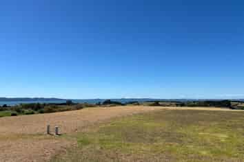 12 Marshall Road, Manukau Heads