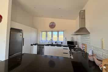12 Marshall Road, Manukau Heads