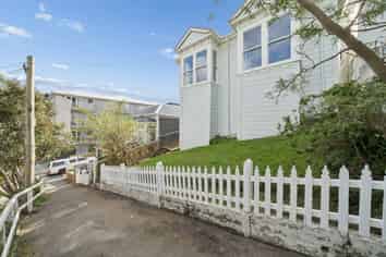 64 Herald Street, Berhampore