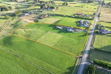 499 Avon Road, Tisbury