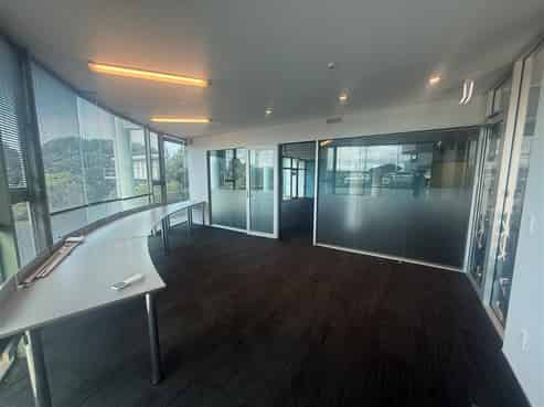 Excellent Tenancy with Unbeatable Exposure