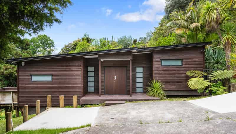 19 Warner Park Avenue, Laingholm
