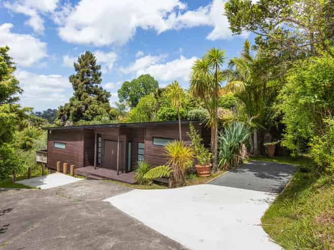 19 Warner Park Avenue, Laingholm