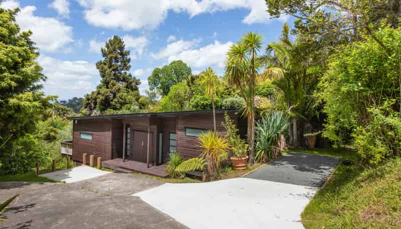 19 Warner Park Avenue, Laingholm