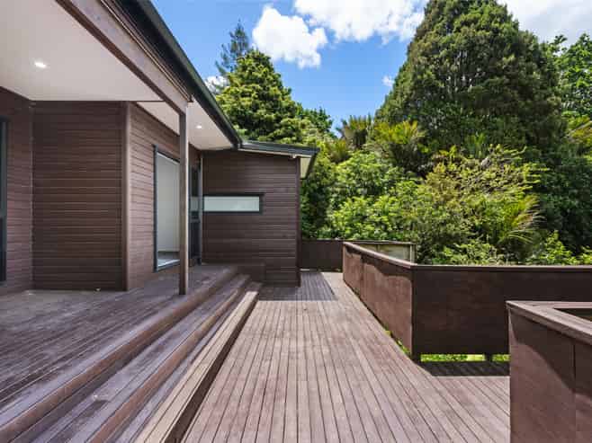 19 Warner Park Avenue, Laingholm