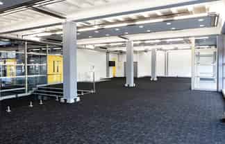 GROUND FLOOR OFFICE / SHOWROOM
