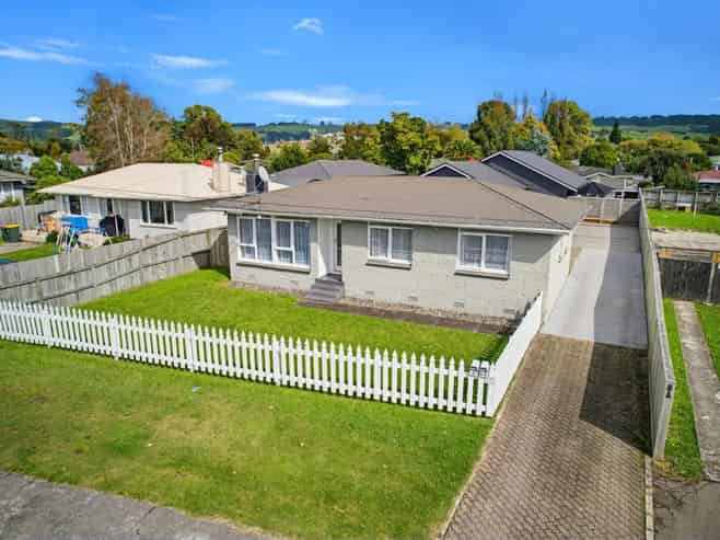 8 Kahu Street , Utuhina