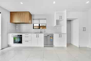 25A Tributary Parade, Karaka