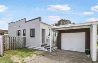 3/5 Henwood Avenue, Mangere East