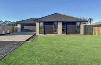 10 Rosalind Avenue, Darfield