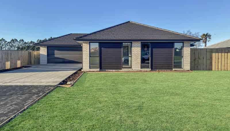 10 Rosalind Avenue, Darfield