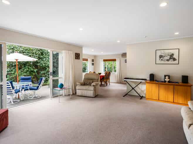 2/122a Selwyn Street, Onehunga