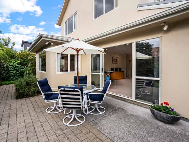 2/122a Selwyn Street, Onehunga