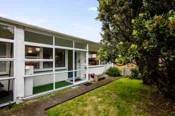 27B Brussels Street, Miramar