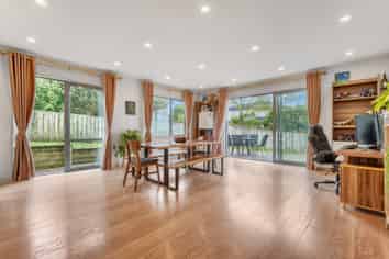 18 Carpenter Lane, Silverdale