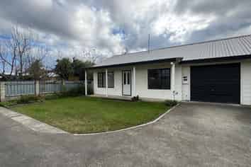 2/806 Gordon Road, Raureka