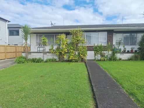 3/466 Swanson Road, Ranui