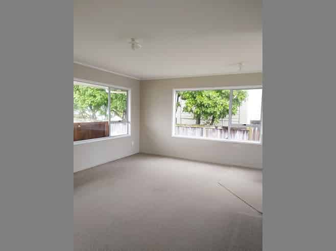3/466 Swanson Road, Ranui