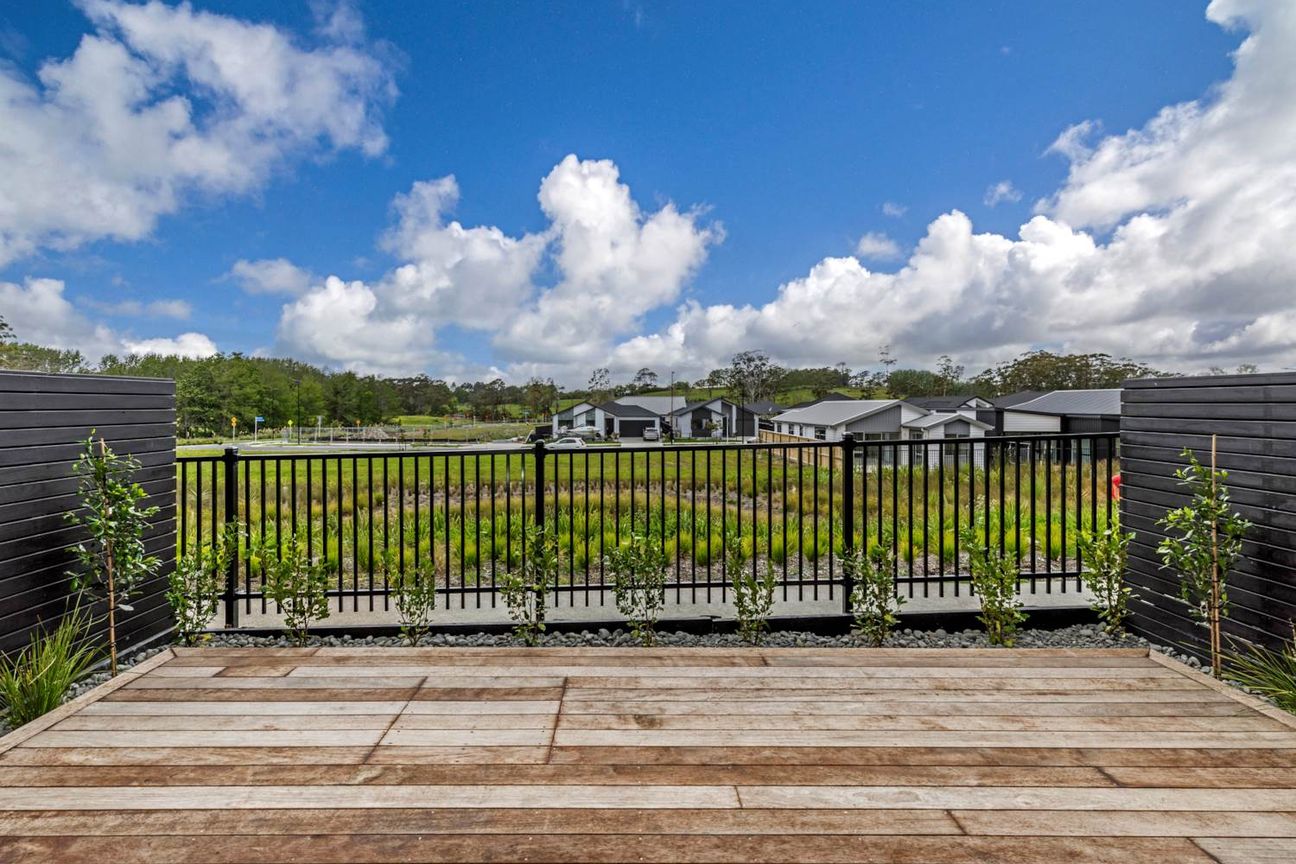 Modern Living with Peaceful Reserve Views - Aanzicht 4