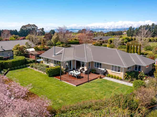 3 Bright Lane, Redwood Valley