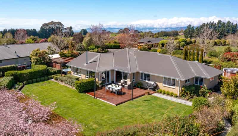 3 Bright Lane, Redwood Valley
