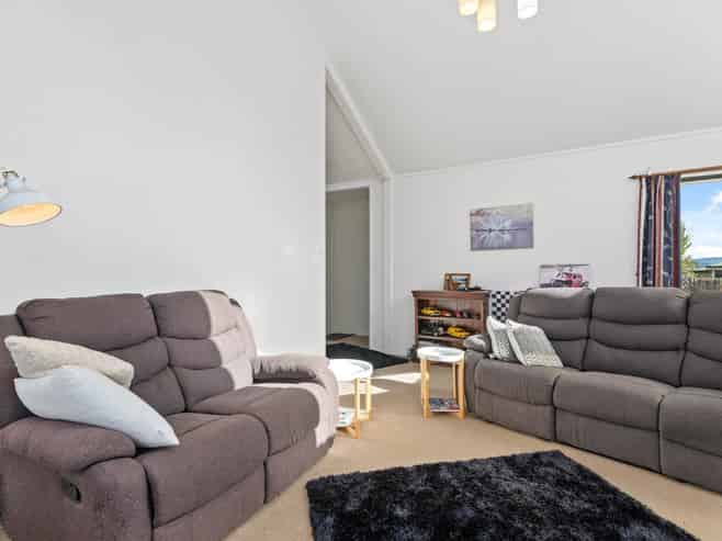 36  Browning Crescent, Owhata