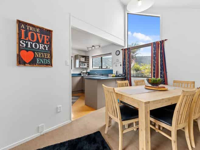 36  Browning Crescent, Owhata