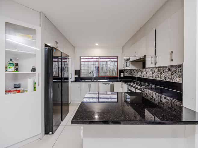 73 Rathmar Drive, Manurewa