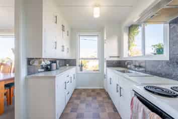 4 Tweedy Street, Marchwiel