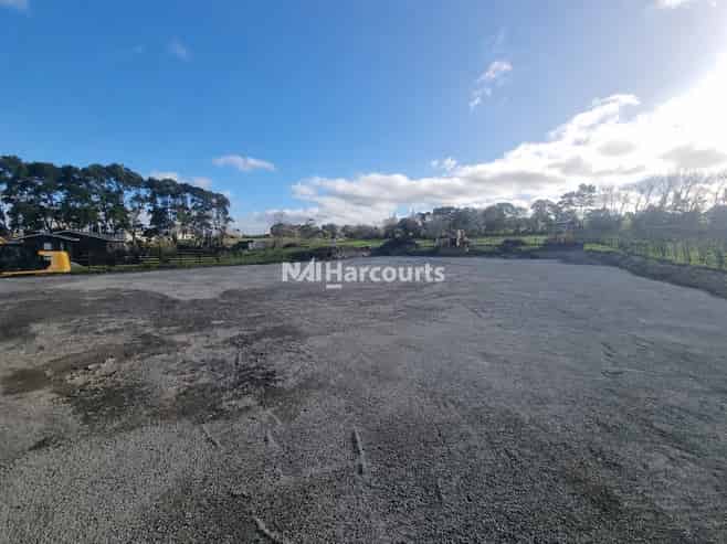 Solid Industrial Yard - 1,000sqm