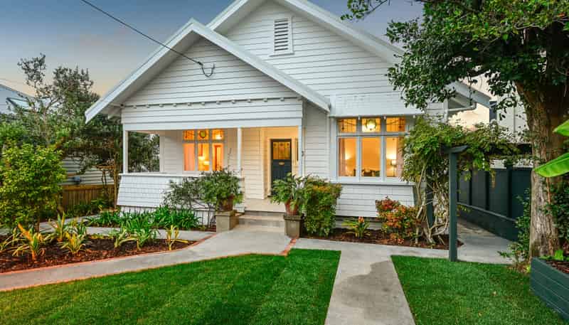 59 Clarence Street, Devonport