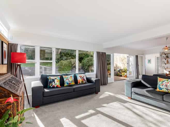 304 Muritai Road, Eastbourne