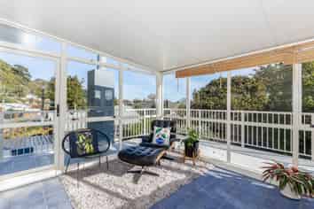 304 Muritai Road, Eastbourne
