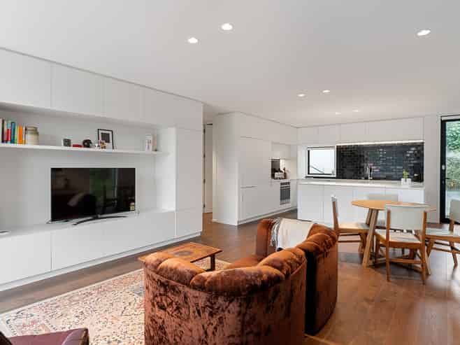 83 Melbourne Road, Island Bay